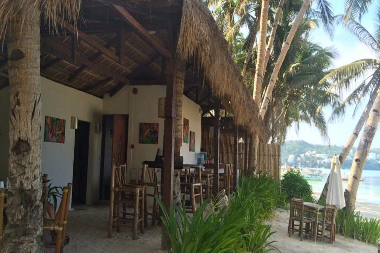 Rieseling Boracay Beach Resort Balabag  Екстериор снимка