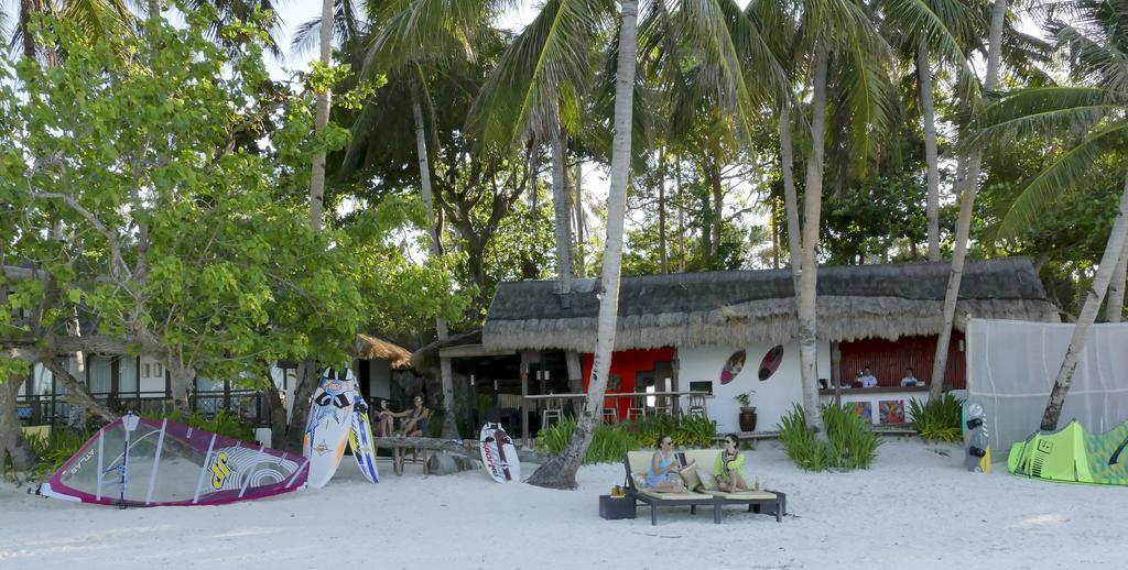 Rieseling Boracay Beach Resort Balabag  Екстериор снимка